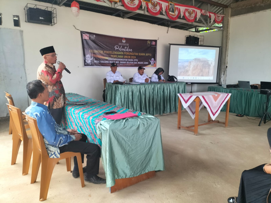 Kepala Desa Tanjung Mulia Hadiri Pelantikan KPPS dan Berikan Pesan Penting